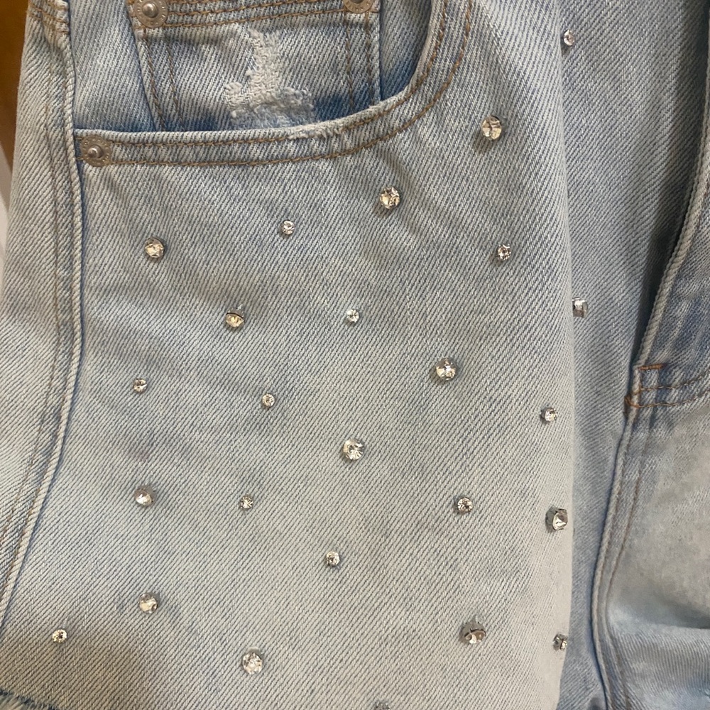 White Fox Rhinestone Shorts - Picture 4 of 4